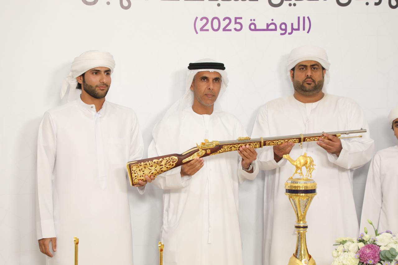 «الناموس على أرض العين الغالية».. راشد بن مروشد يهدي فوز «الموج» إلى الإمارات