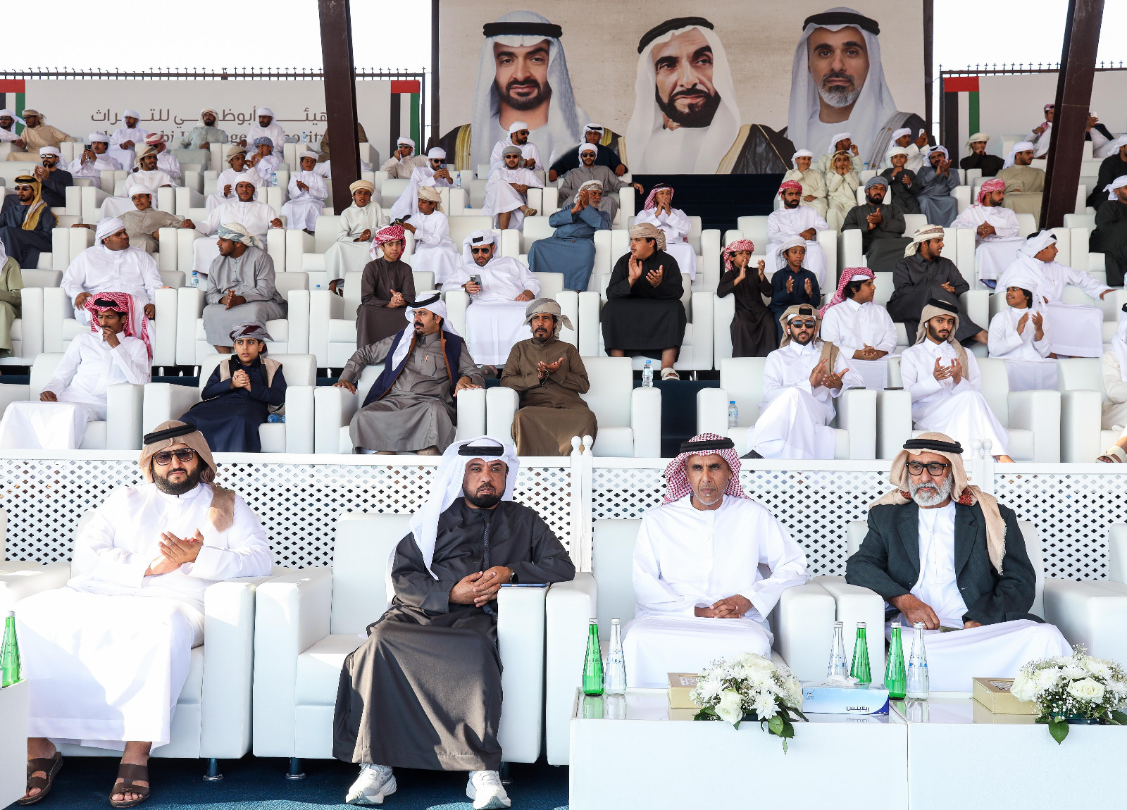 تواصل منافسات أشواط اللقايا في مزاينة الابل بمهرجان الظفرة الختامي