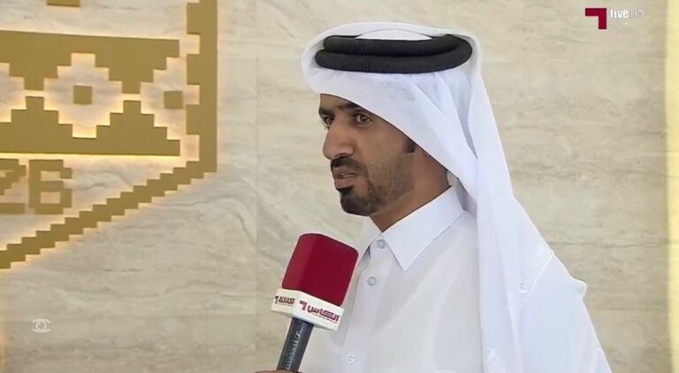 القريصي يعتلي منصة التتويج بكأس التحدي للمفاريد ويشيد بنزاهة التحكيم وقوة مهرجان «جزيلات العطا»