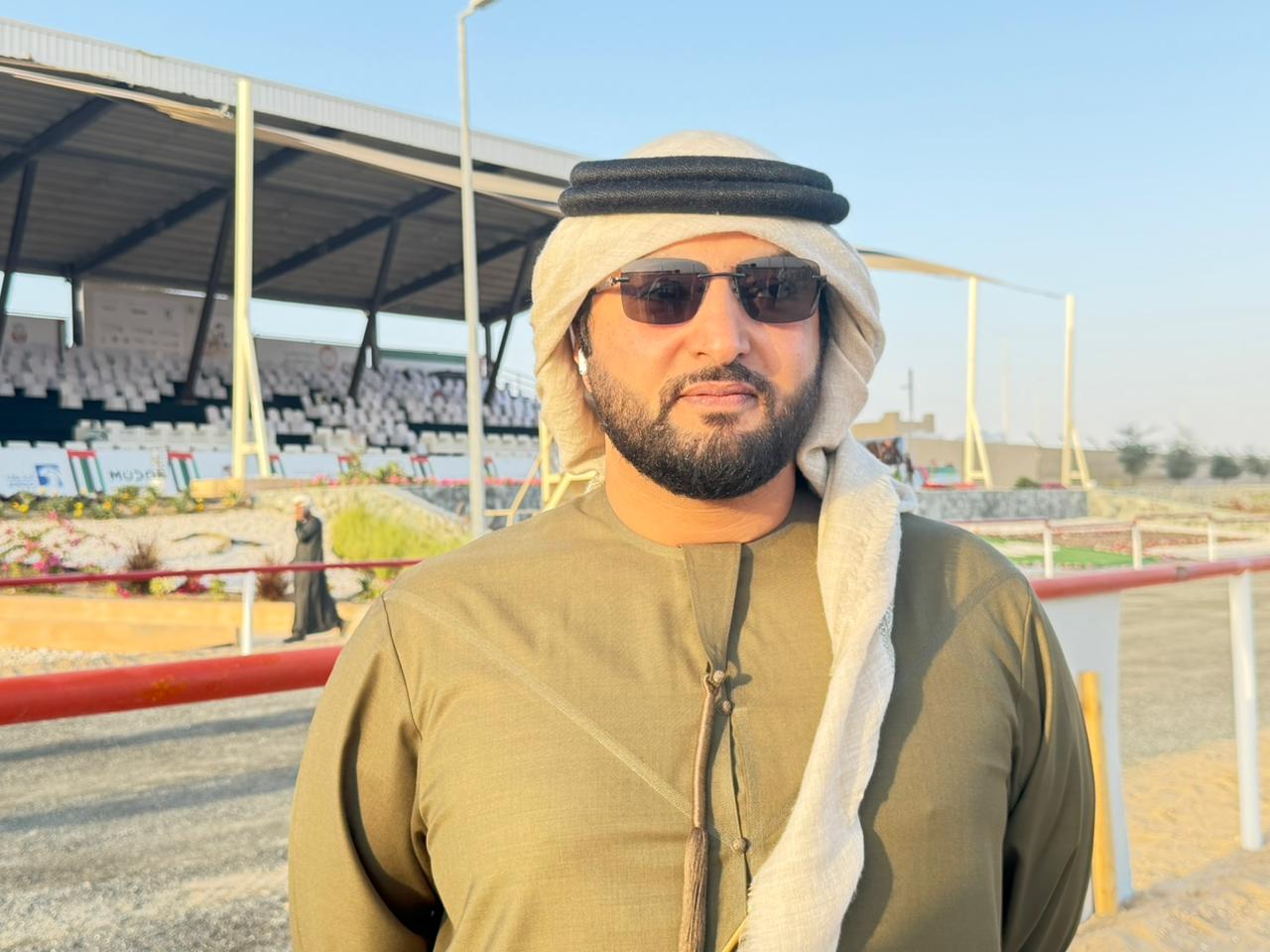 رمز الحقايق للمحليات يبتسم لـ عزبة مهندس الأصايل بـ«ظبي الفلا» في ختام مهرجان الظفرة