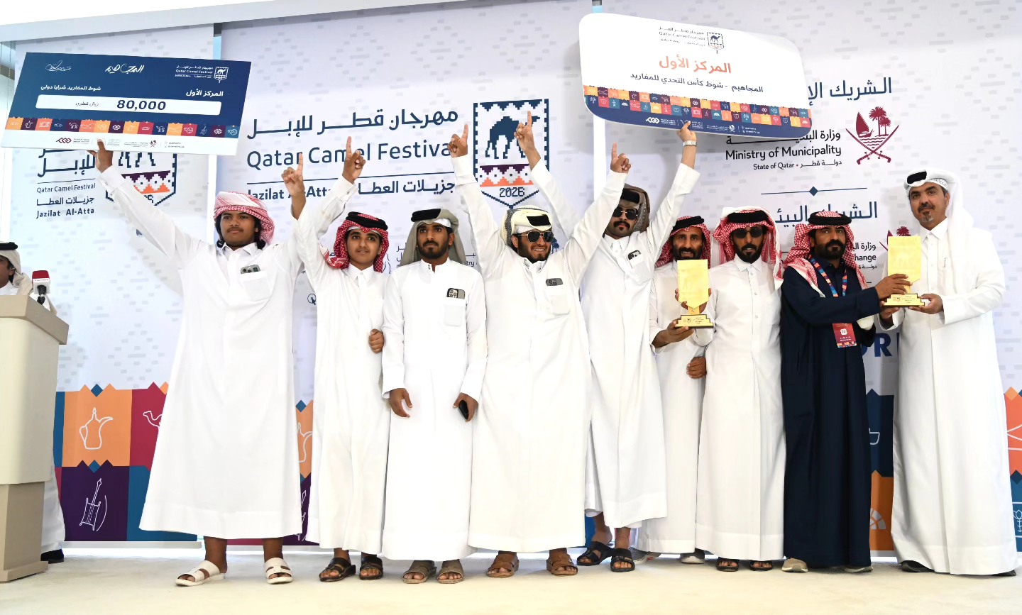 حديث المجالس في ميادين لبصير.. المجاهيم تشعل «راعي النظر» وأشواط المفاريد في مهرجان قطر للإبل